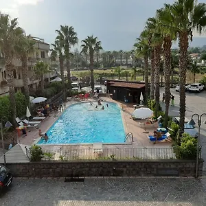 Appart hôtel Etna - Taormina, Mascali